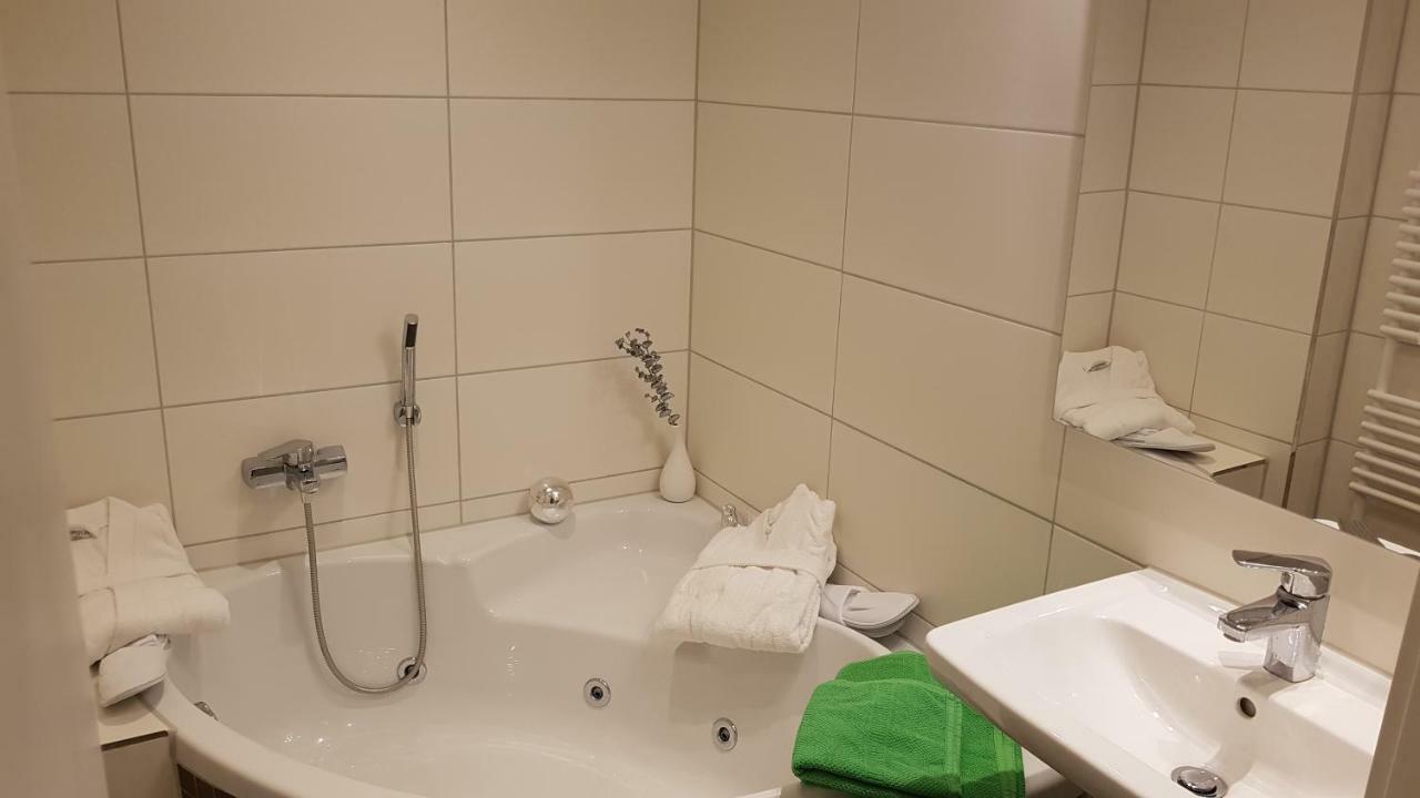 Pension Hoefti Chemnitz Buitenkant foto