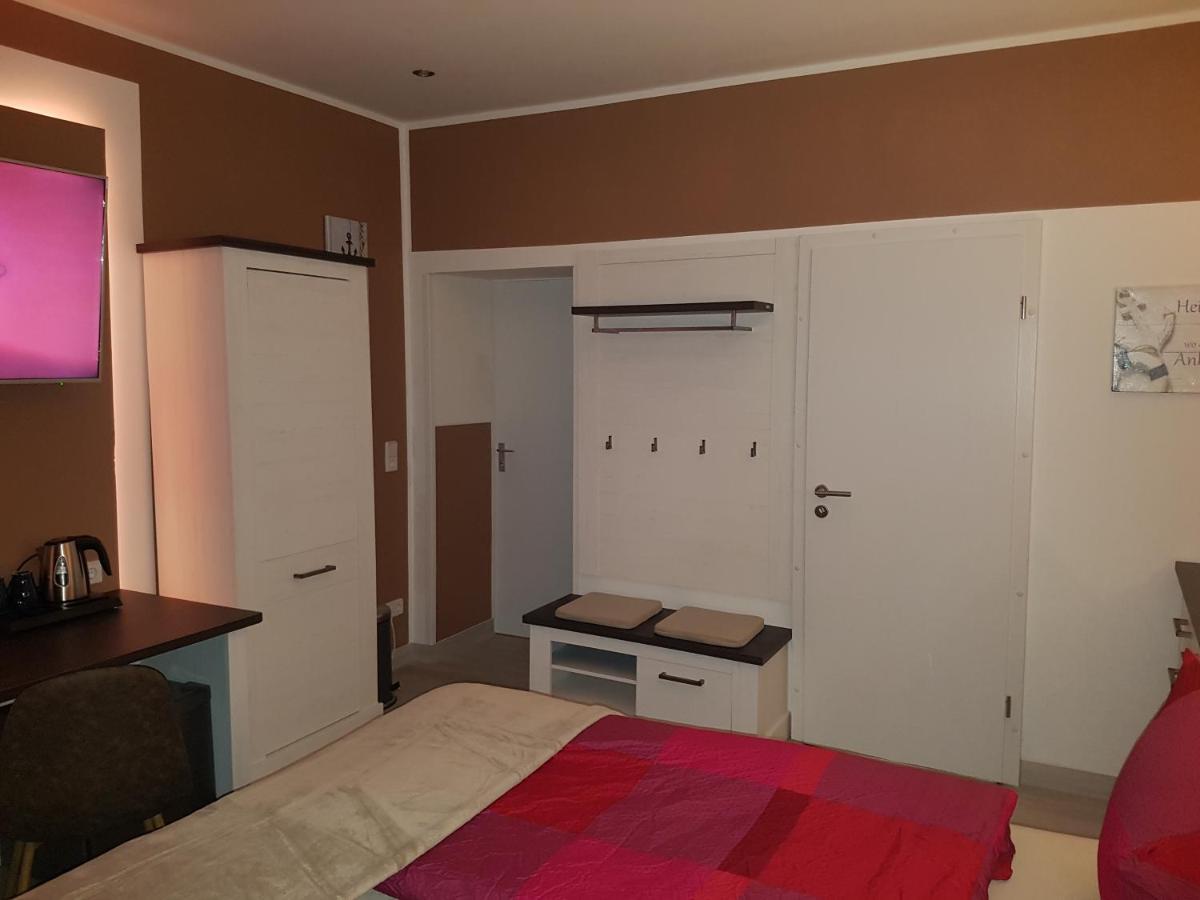 Pension Hoefti Chemnitz Buitenkant foto