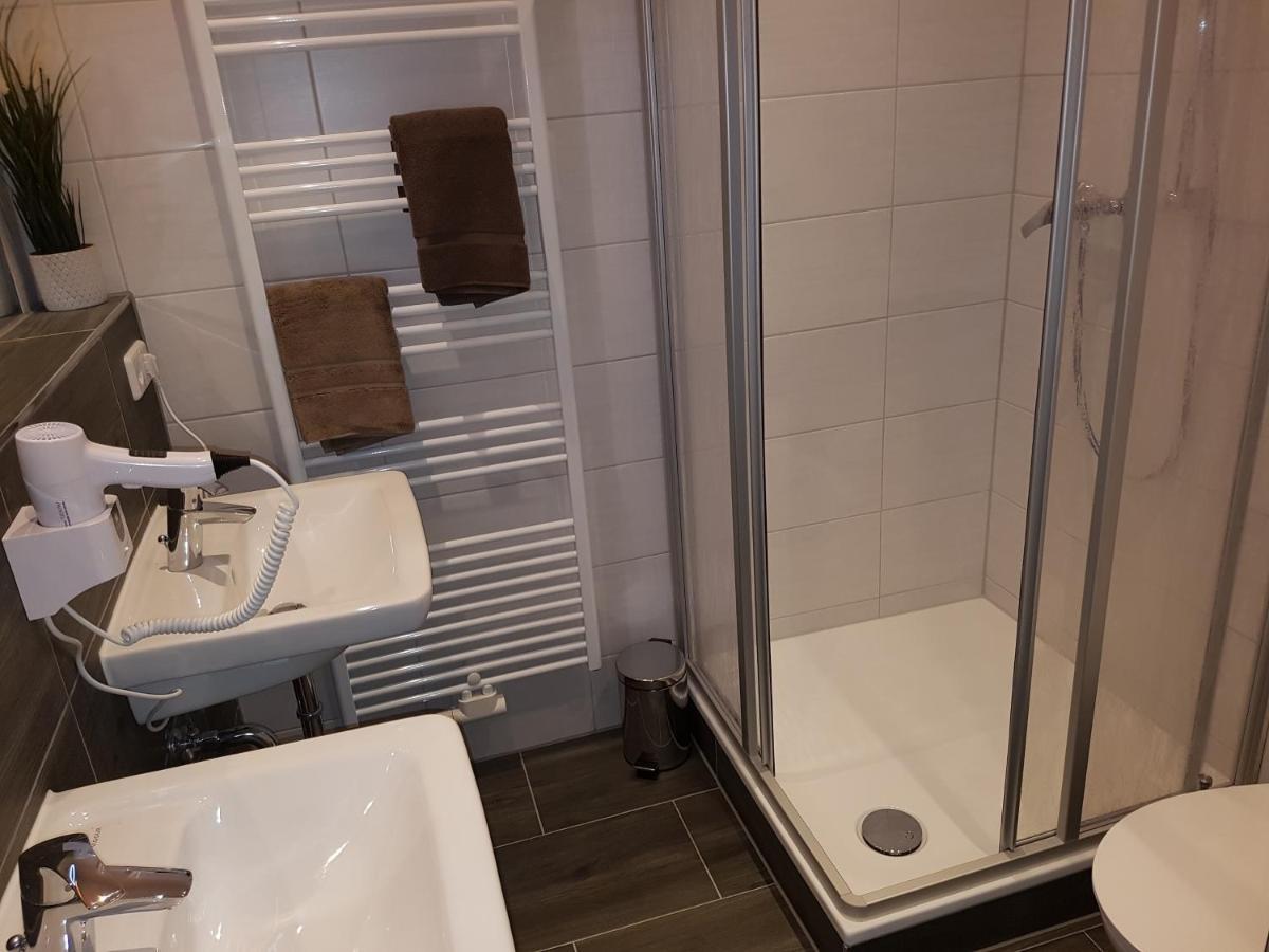 Pension Hoefti Chemnitz Buitenkant foto